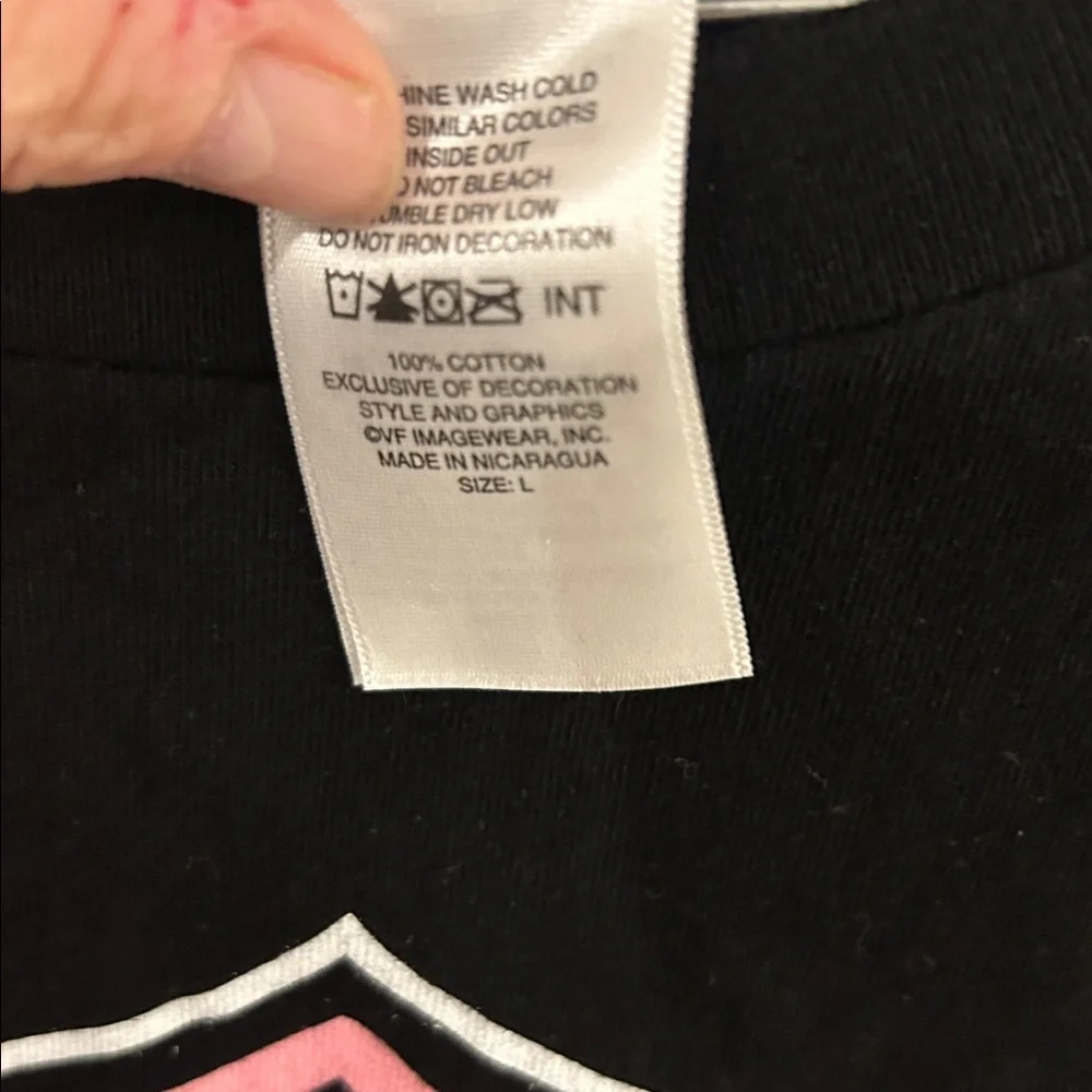 Harley-Davidson Black and Pink Logo Shirt - Picture 3 of 3